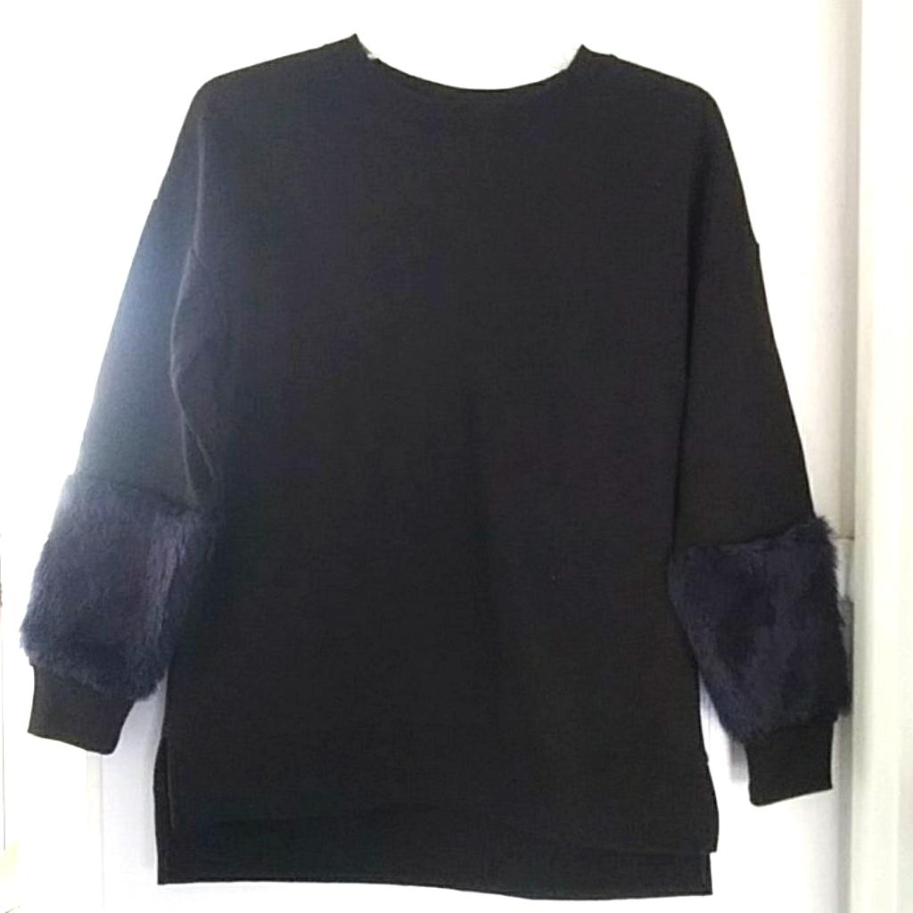 Nwt Forever 21 Furry Sleeved Oversized Sweatshirt